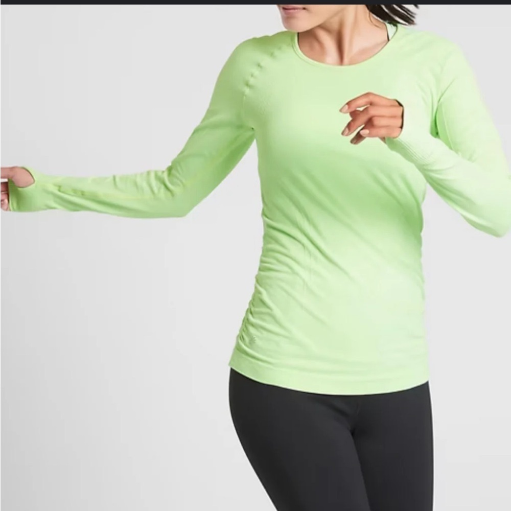 Athleta Long Sleeve Green Blouse Top XS Athletic Workout Running Activewear